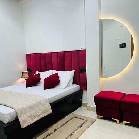 Aura Homestay Варанасі Екстер'єр фото